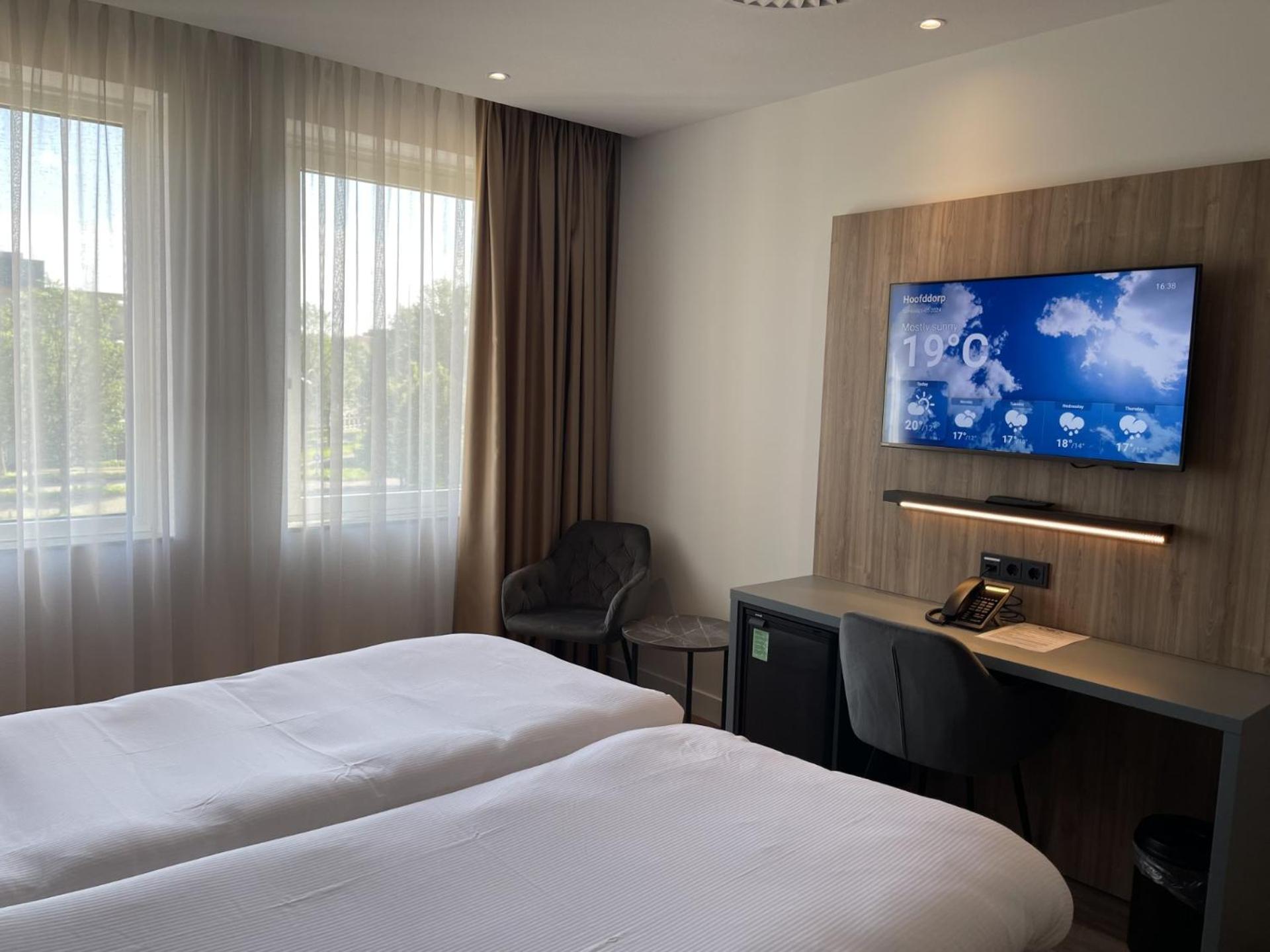 Ozo Hotels Antares Airport Hoofddorp Exteriör bild