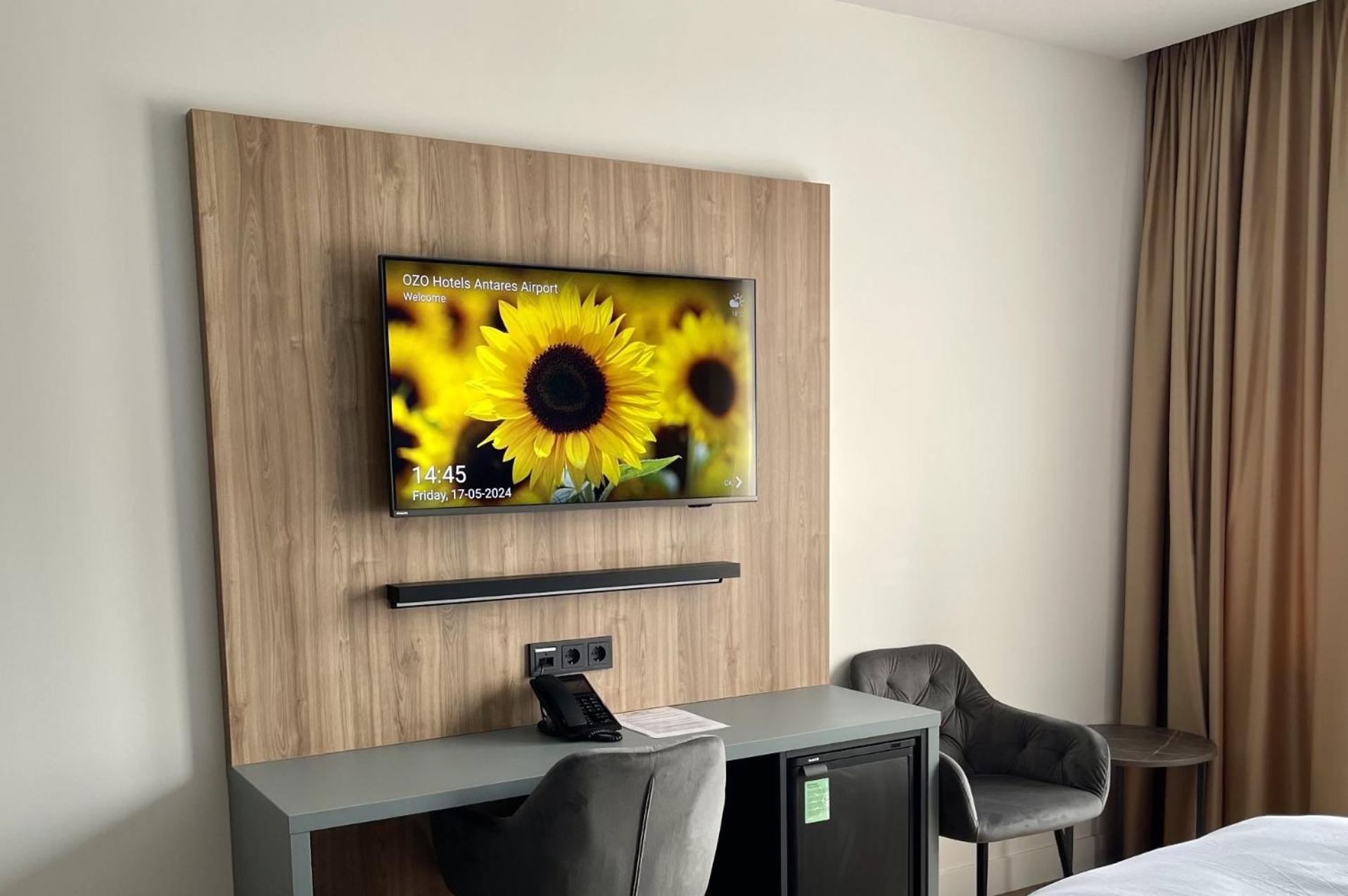 Ozo Hotels Antares Airport Hoofddorp Rum bild