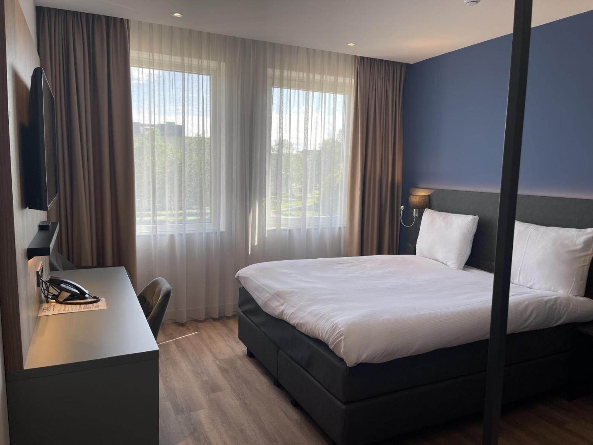 Ozo Hotels Antares Airport Hoofddorp Exteriör bild