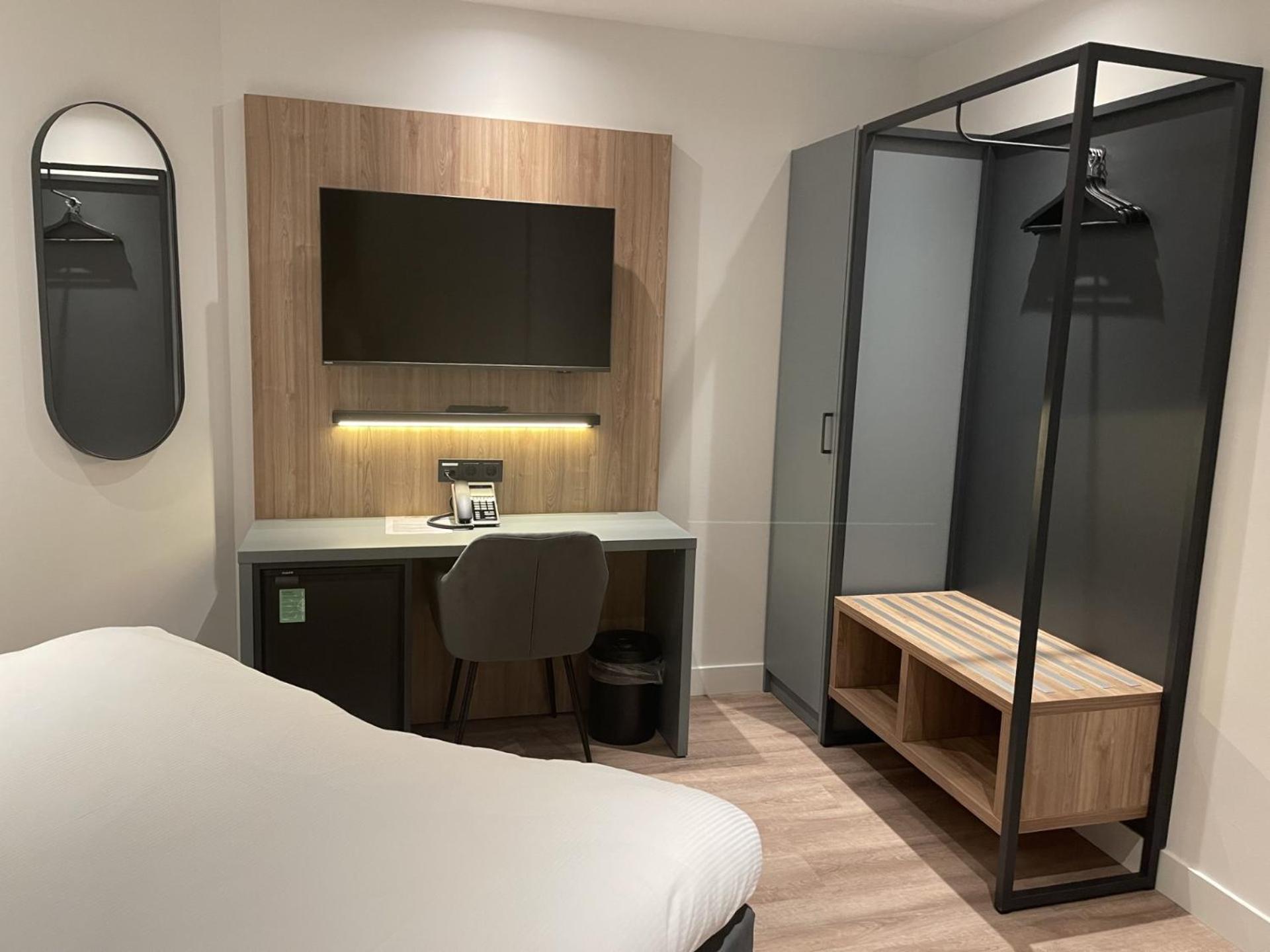 Ozo Hotels Antares Airport Hoofddorp Exteriör bild