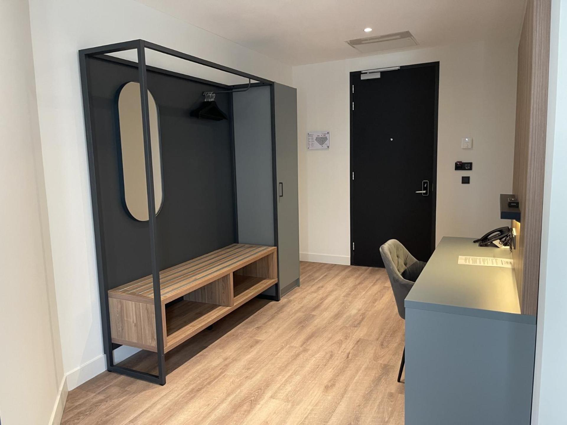 Ozo Hotels Antares Airport Hoofddorp Exteriör bild